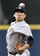 ブレーブス戦で１０勝目を挙げ、２年連続の２桁勝利をマークしたヤンキース・田中将大（まさひろ）＝２０１５年８月２８日、米ジョージア州アトランタ（共同）