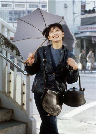 映画「時代屋の女房」のシーン（松竹提供、共同）