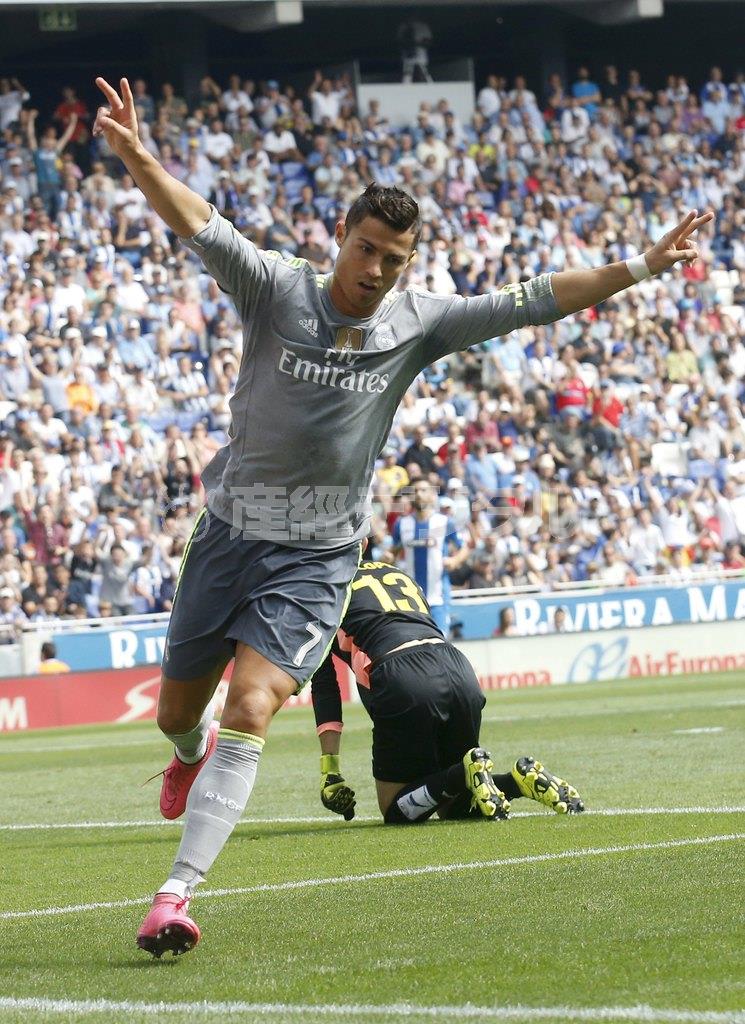 サッカーのスペイン１部リーグ、レアル・マドリードのＦＷ、クリスティアーノ・ロナルド選手＝２０１５年９月１２日、スペイン・カタルーニャ自治州バルセロナ（ロイター）