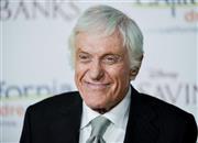 米俳優、ディック・ヴァン・ダイクさん＝２０１３年１２月９日、米カリフォルニア州バーバンク（ＡＰ）