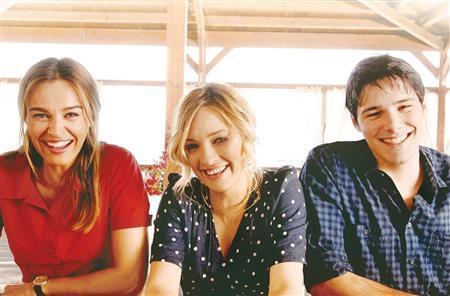 【メディアトリガーｐｌｕｓ（試聴無料）】映画「カプチーノはお熱いうちに」（フェルザン・オズペテク監督）。９月１９日公開（ザジフィルムズ提供）。（Ｃ）２０１３＿Ａｌｌ＿ｒｉｇｈｔｓ＿ｒｅｓｅｒｖｅｄ＿Ｒ＆Ｃ＿Ｐｒｏｄｕｚｉｏｎｉ＿Ｓｒｌ－Ｆａｒｏｓ＿Ｆｉｌｍ