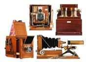 英国製カメラを多数展示する