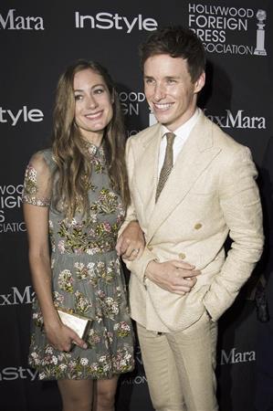 英俳優、エディ・レッドメインさん（右）と、妻のハンナ・バグショーさん＝２０１５年９月１２日、カナダ・オンタリオ州トロント（ＡＰ）