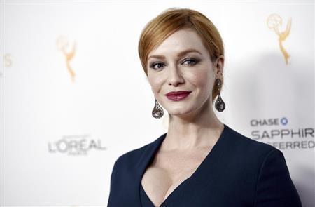米女優、クリスティーナ・ヘンドリックスさん＝２０１５年９月１９日、米カリフォルニア州ウエストハリウッド（ＡＰ）