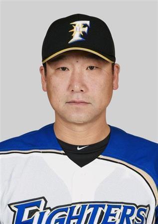 日本ハムの中嶋聡捕手（共同）