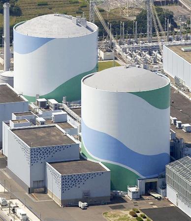 九州電力川内原発の２号機（手前）と１号機＝８月、鹿児島県薩摩川内市
