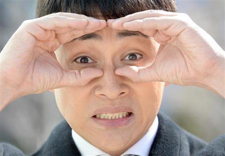 「すべてはお見通し。でも僕は芸人だから、あえて知らないふりをして計画に乗っかりました」と語る児嶋一哉さん＝２０１５年（寺河内美奈撮影）