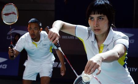 【メディアトリガーｐｌｕｓ（試聴無料）】映画「全力スマッシュ」（デレク・クォック監督）。１０月１０日公開（アンプラグド提供）。（Ｃ）２０１３＿Ｐｒａｊｎａ＿Ｗｏｒｋｓ＿Ｅｎｔｅｒｔａｉｎｍｅｎｔ＿Ｃｏ．，ｔｄ．Ａｌｌ＿Ｒｉｇｈｔｓ＿Ｒｅｓｅｒｖｅｄ．