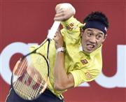 マリン・チリッチに逆転勝ちし、シングルス準決勝に進出した錦織圭（にしこり・けい）＝２０１５年１０月９日、東京都江東区の有明テニスの森公園（共同）