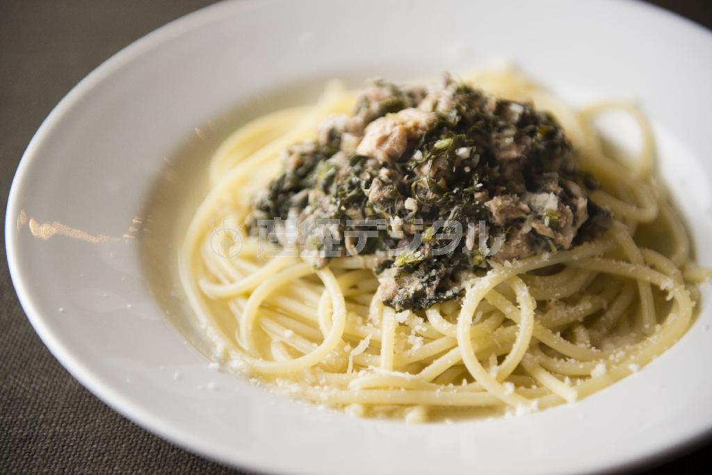 高菜とパスタソース（松下二郎さん撮影）