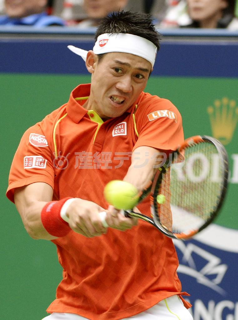 シングルス２回戦でニック・キリオスに逆転勝ちした錦織圭（にしこり・けい）＝２０１５年１０月１４日、中国・上海市（共同）