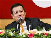 表情豊かに退任記者会見に臨んだ巨人の原辰徳（たつのり）監督＝２０１５年１０月１９日、東京都千代田区大手町（共同）