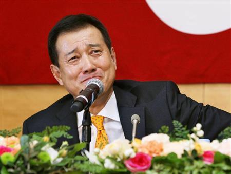 表情豊かに退任記者会見に臨んだ巨人の原辰徳（たつのり）監督＝２０１５年１０月１９日、東京都千代田区大手町（共同）