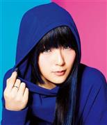 クリエイターからも指示を受けるＤＡＯＫＯ（だをこ）。インターネットに投稿した動画が、デビューのきっかけになった＝２０１５年８月１９日（提供写真）