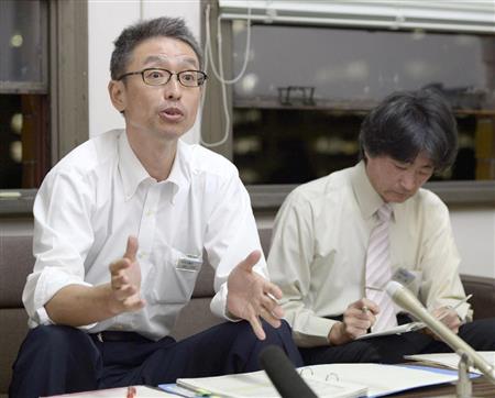 旭化成建材がくい打ちを請け負った建物の内訳が明らかになり、記者会見する愛知県の担当者＝２２日夜、愛知県庁