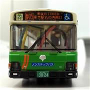 「1/80スケールスマホコントロールRC i-DRIVER（都バスZ510）」正面