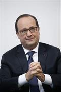 フランソワ・オランド仏大統領＝２０１５年１０月２０日、フランス・ラ・クールヌーヴ（ロイター）