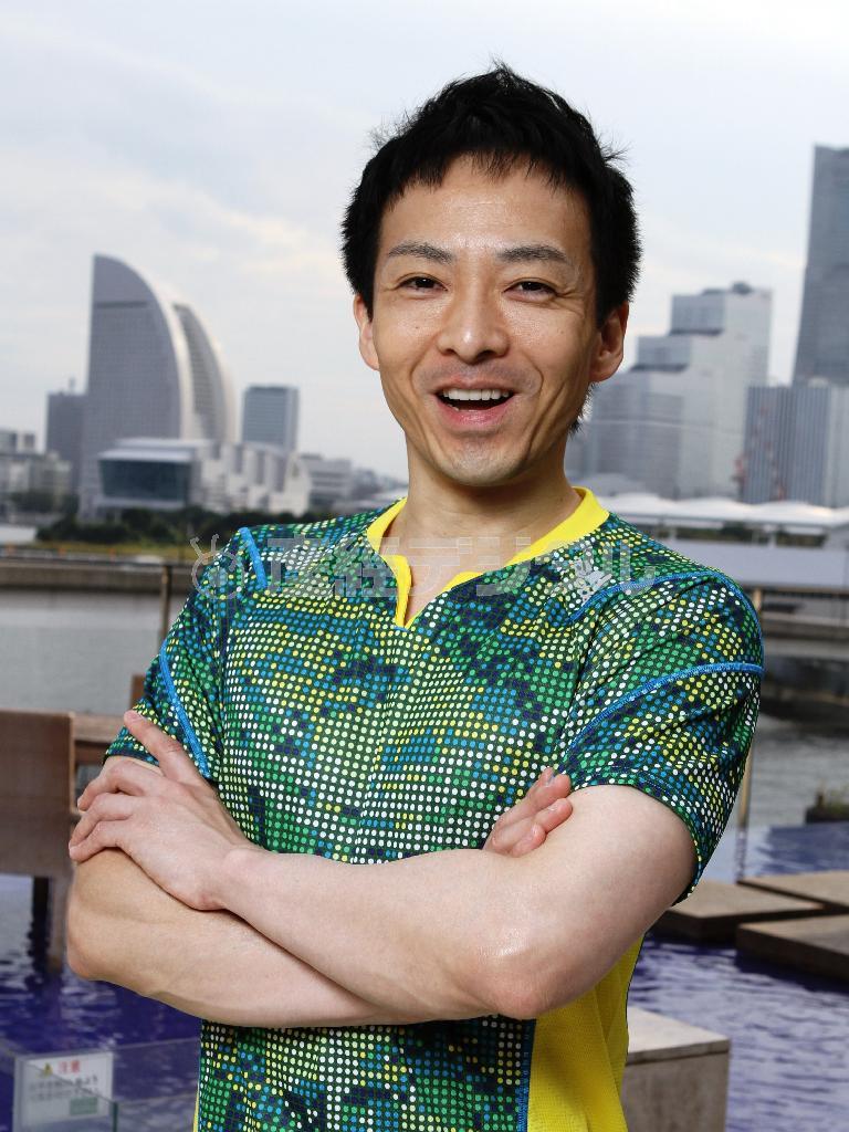 ヨガのトレーナー、進藤悦夫さん＝２０１５年１０月１５日、神奈川県横浜市神奈川区のインスパ横浜（田中幸美撮影）