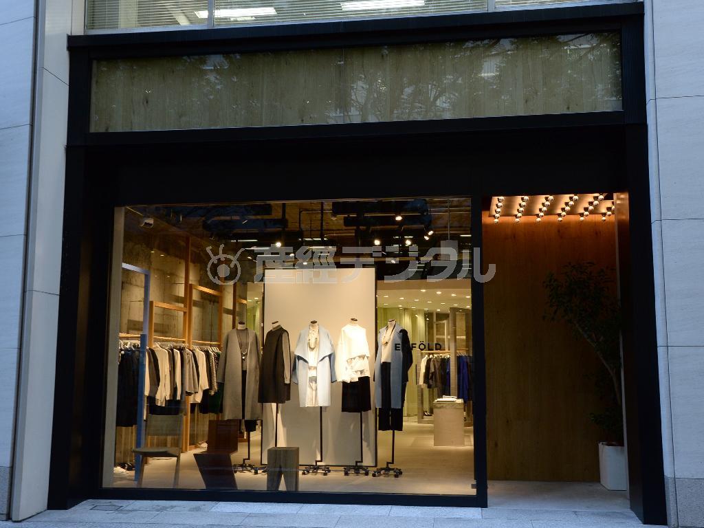 ＪＲ東京駅に近く、丸の内仲通りに面したＥＮＦＯＬＤ丸の内。近隣のビジネスパーソンもよく訪れるという＝２０１５年１０月７日、東京都千代田区（寺河内美奈撮影）