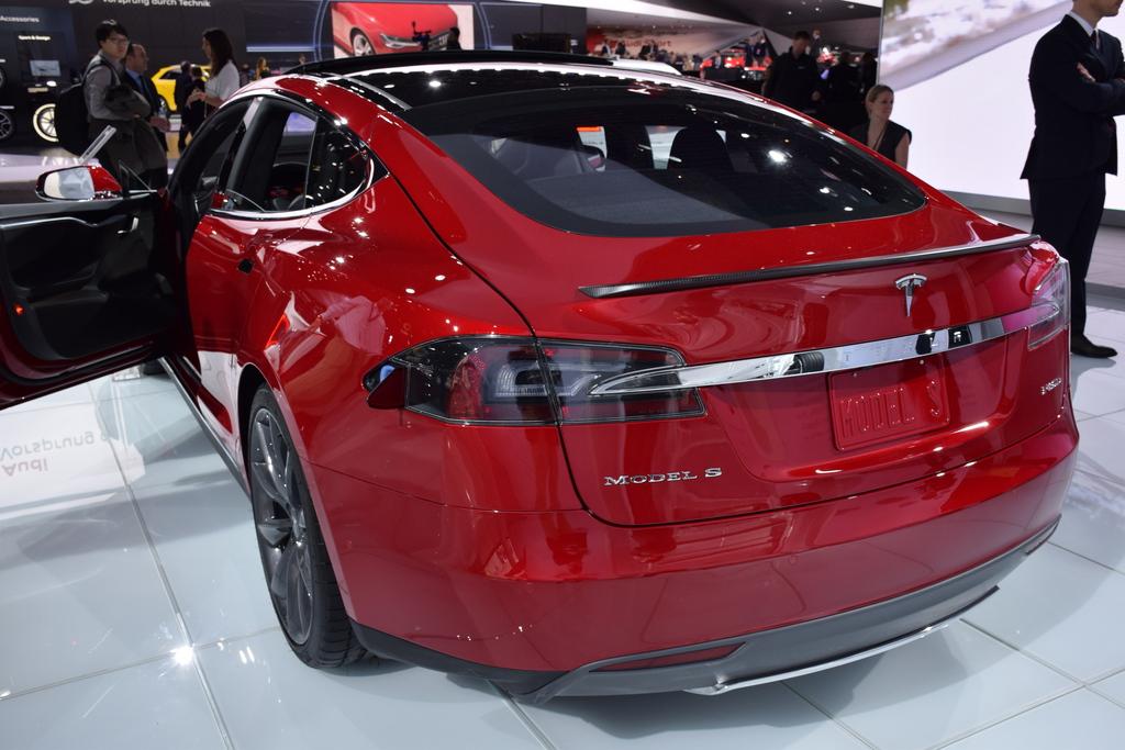 テスラの主力セダン「モデルＳ」