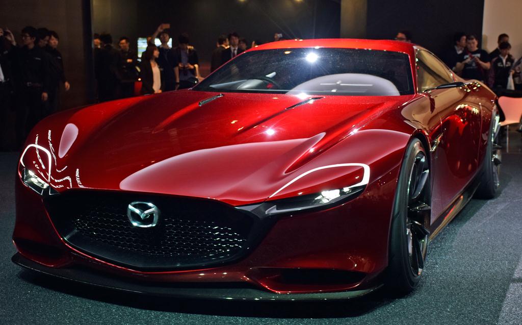 ロータリースポーツコンセプト「Ｍａｚｄａ ＲＸ－ＶＩＳＩＯＮ」＝東京ビッグサイト（撮影：大竹信生）