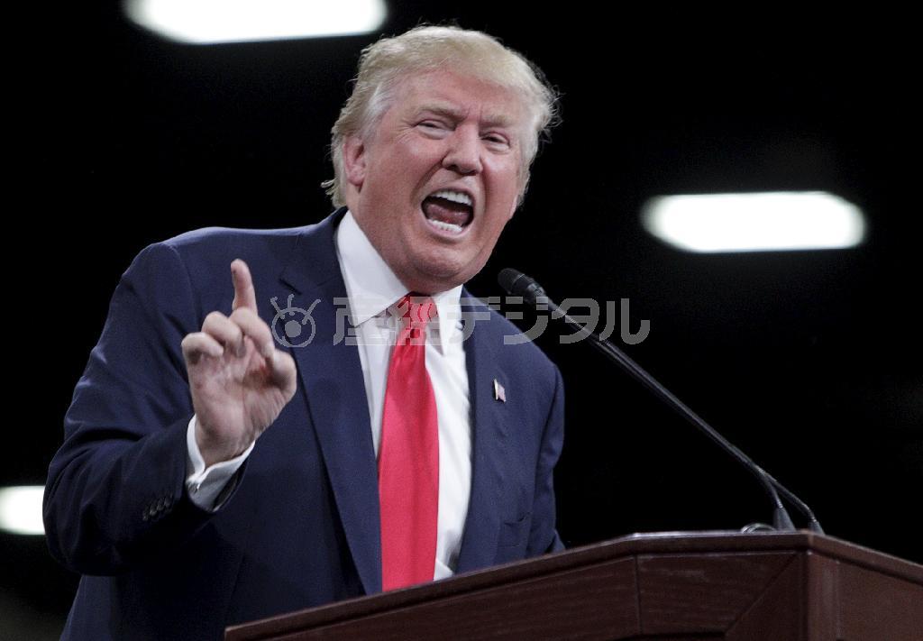 １１月１６日、米テネシー州で演説するドナルド・トランプ氏（ロイター＝共同）