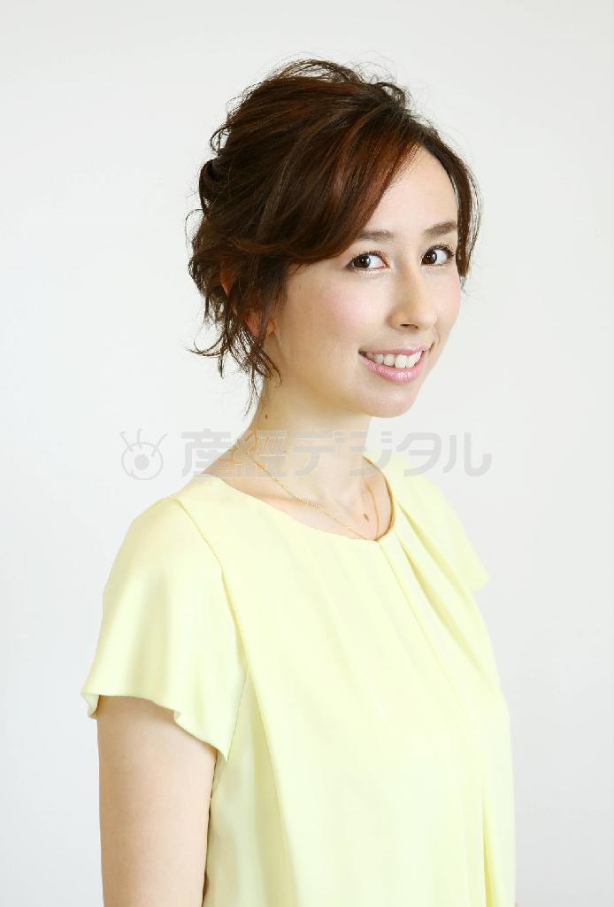 モデル、タレントの岡田マリアさん（Ｊ－ＷＡＶＥ提供）