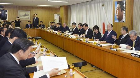ＴＰＰ対策を議論する自民党の総務会＝２０日午前、東京・永田町の党本部