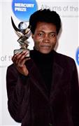 詩人で歌手・音楽家のベンジャミン・クレメンタインさん＝２０１５年１１月２０日、英国・首都ロンドン（ＡＰ）