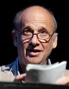 スイス出身の舞台監督、リュック・ボンディ氏＝２００８年７月４日、スイス・チューリッヒ（ＡＰ）