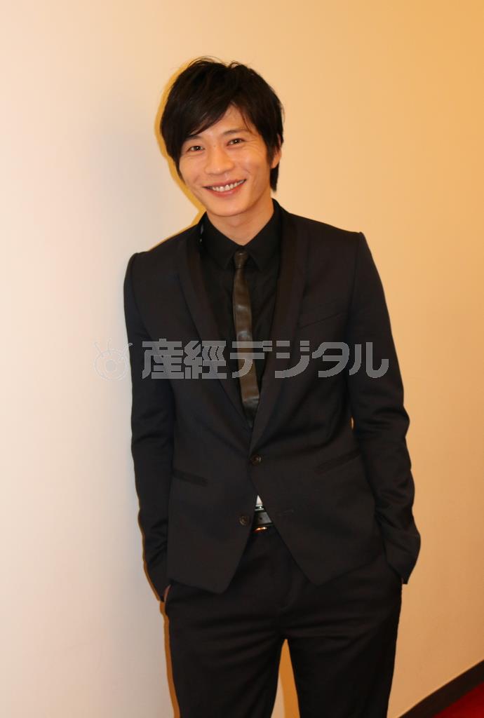 「娘が生まれ、演技にも変化が生まれた」と語る田中圭介さん＝２０１５年１１月３日、東京都港区東新橋（高橋天地撮影）