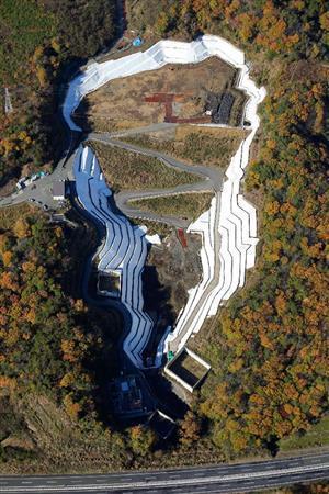 指定廃棄物の処分場となる「フクシマエコテッククリーンセンター」＝２０１５年１１月２７日、福島県双葉郡富岡町（共同）