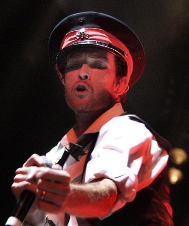 米ロックバンド、ストーン・テンプル・パイロッツの元リードボーカル、スコット・ウェイランドさん＝２００７年８月２４日、米ペンシルベニア州スクラントン（ＡＰ）