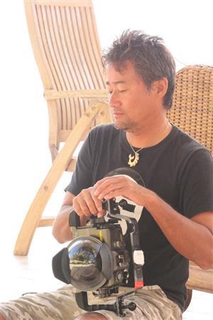 海洋フォトジャーナリスト、越智隆治（おち・たかじ）さん＝２０１３年１月１４日（本人提供）