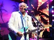 米歌手、ジミー・バフェットさん＝２０１５年６月９日、米カリフォルニア州ロサンゼルス（ＡＰ）