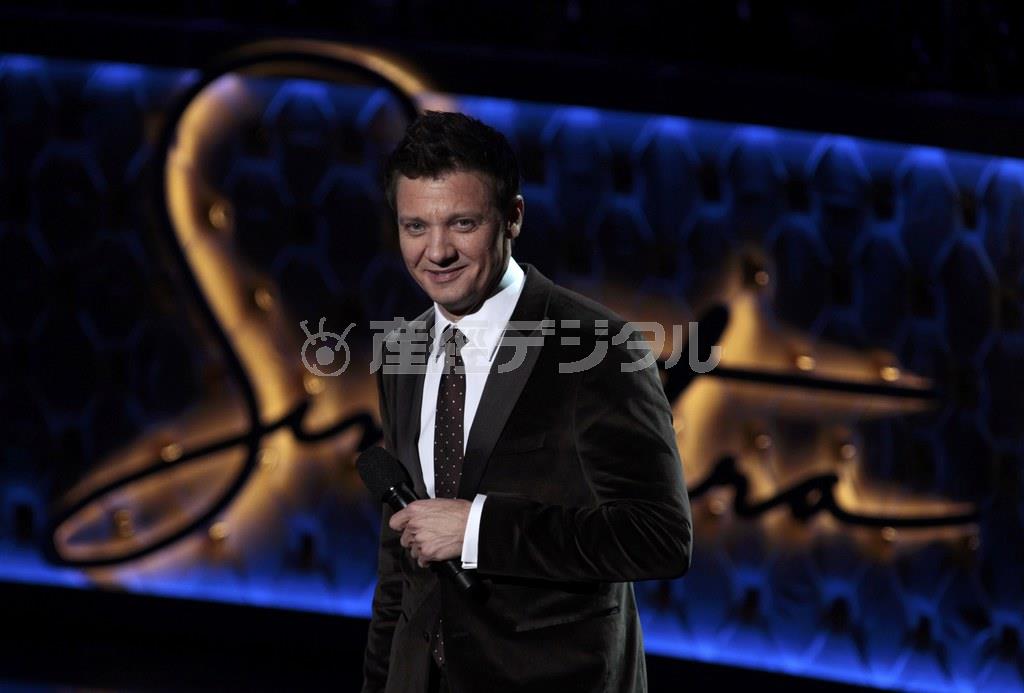 米俳優、ジェレミー・レナーさん＝２０１５年１２月３日、米ネバダ州ラスベガス（ロイター）