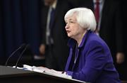 １６日、利上げ決定後にワシントンで記者会見するＦＲＢのイエレン議長（ＡＰ）