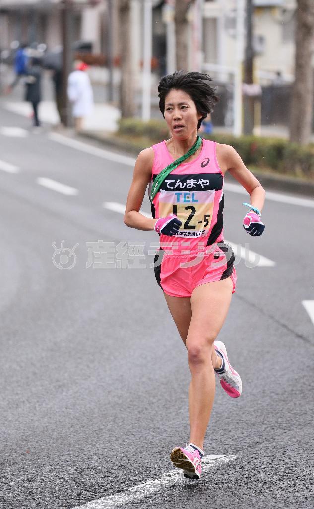 ２０１２年ロンドン五輪代表の重友梨佐（しげとも・りさ）＝２０１５年１２月１３日、宮城県仙台市（寺口純平撮影）