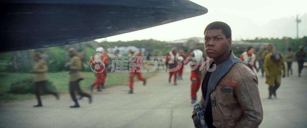 人気ＳＦ映画シリーズの最新作「スター・ウォーズ／フォースの覚醒」（ＡＰ）