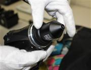 清水寺での盗撮の集中取り締まりでは、特殊なピンホールレンズを付けたビデオカメラも押収された