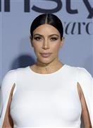 米女優でモデルのキム・カーダシアンさん＝２０１５年１０月２７日、米カリフォルニア州ロサンゼルス（ロイター）