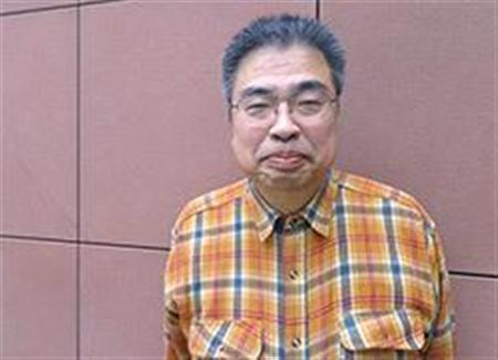 都司嘉宣・深田地質研究所客員研究員、元東京大学地震研究所准教授。東京大学工学部土木工学科卒。 東京大学大学院理学系研究科修士課程（地球物理学専攻）修了。