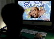 コメディアンのケッコ・ザローネ主演の映画「Ｑｕｏ＿Ｖａｄｏ？」＝２０１６年１月７日、イタリア・首都ローマ（ロイター）