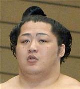 大相撲の人気力士で東前頭１１枚目、遠藤（共同）
