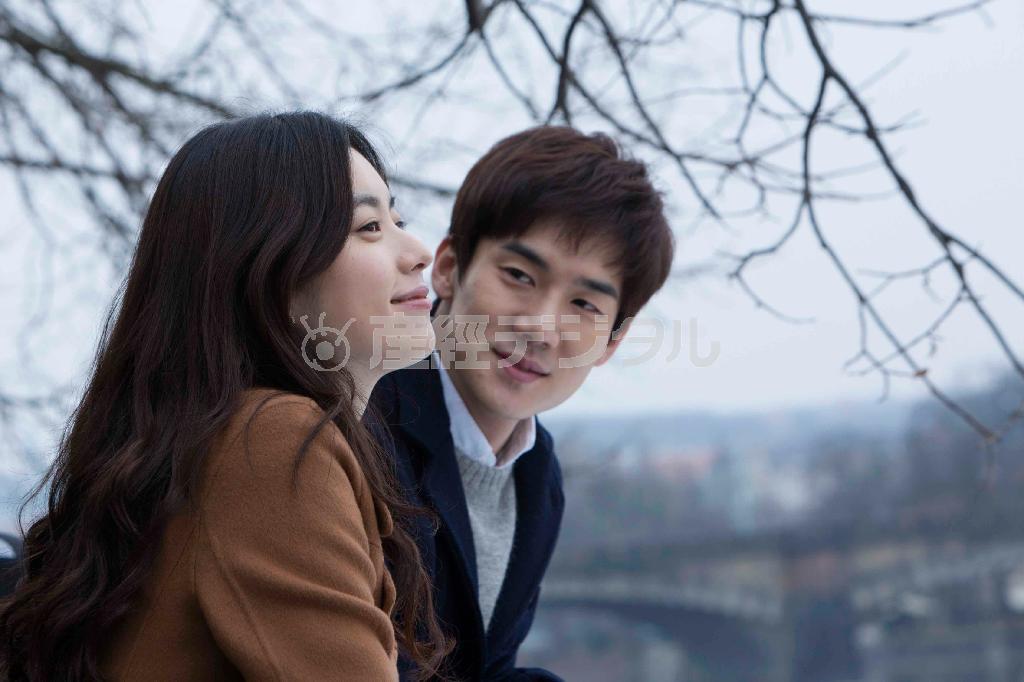 映画「ビューティー・インサイド」。１月２２日公開（ギャガ提供）。（Ｃ）２０１５＿ＮＥＸＴ＿ＥＮＴＥＲＴＡＩＮＭＥＮＴ＿ＷＯＲＬＤ．Ａｌｌ＿Ｒｉｇｈｔｓ＿Ｒｅｓｅｒｖｅｄ．