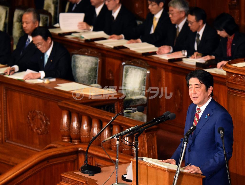 衆院本会議で施政方針演説をする安倍晋三（しんぞう）首相＝２０１６年１月２２日午後、国会（酒巻俊介撮影）