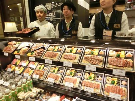 本格神戸牛弁当を販売する「神戸ビフテキ亭ＤＥＬＩ」。３万円の超高級神戸牛弁当も販売する