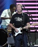 英ロックギタリストのエリック・クラプトンさん＝２００６年１１月１１日、大阪市中央区の大阪城ホール（河田一成撮影）