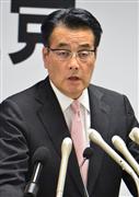 年頭の記者会見をする民主党の岡田克也代表＝５日午後、東京・永田町の民主党本部（斎藤良雄撮影）