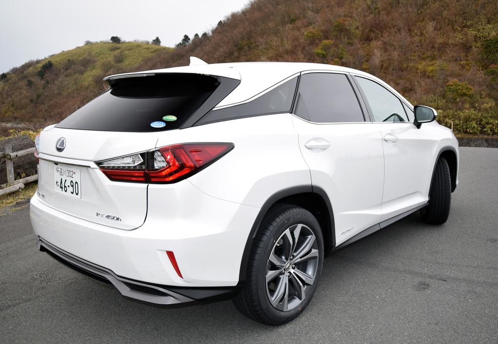レクサス「ＲＸ４５０ｈ」